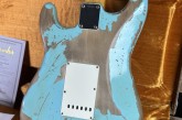 Fender 2011 Ediao Limitada Masterbuilt Jason Smith Ultimate Relic Daphne Blue-23.jpg